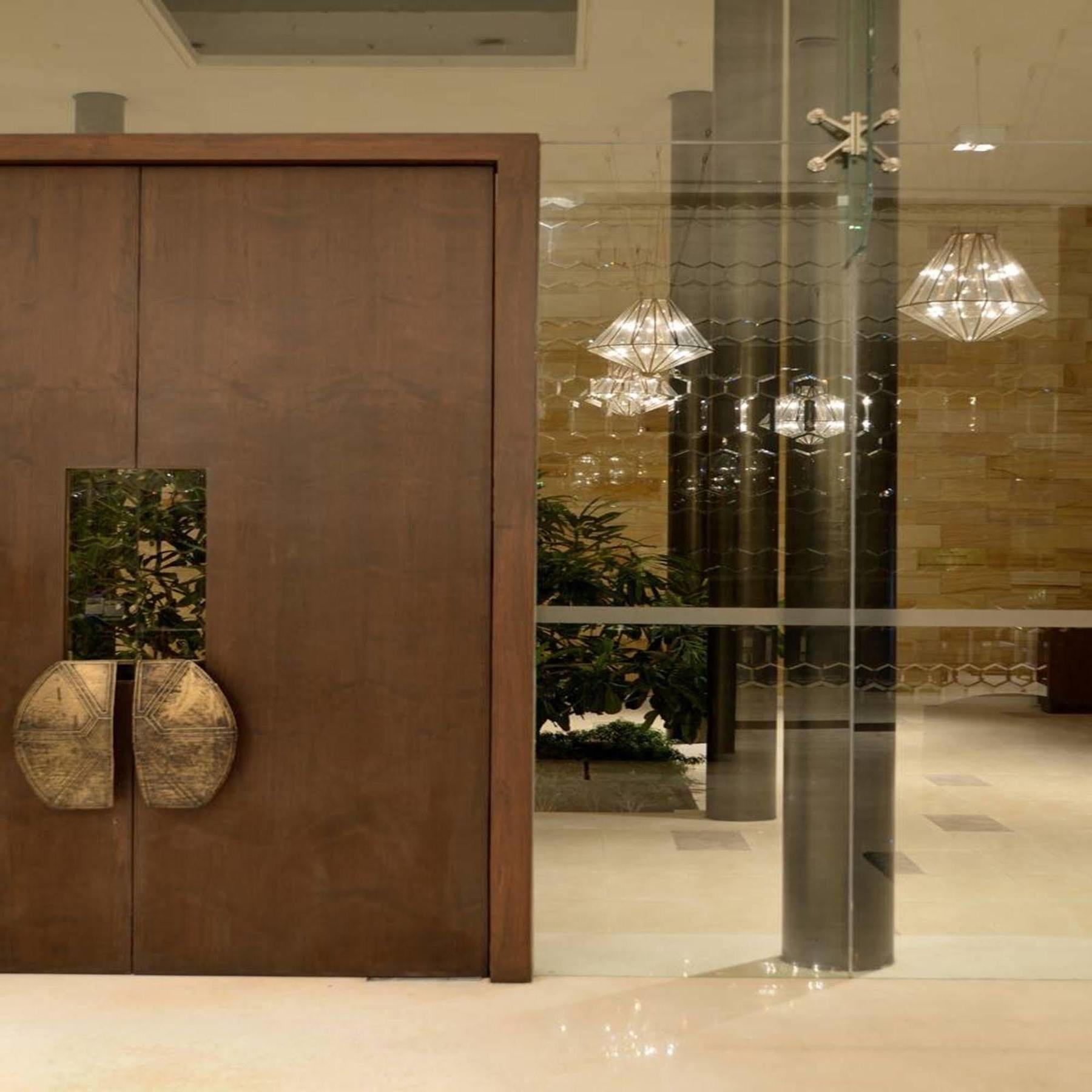 Marasa Sarovar Premiere Tirupati Bagian luar foto Entrance to the hotel
